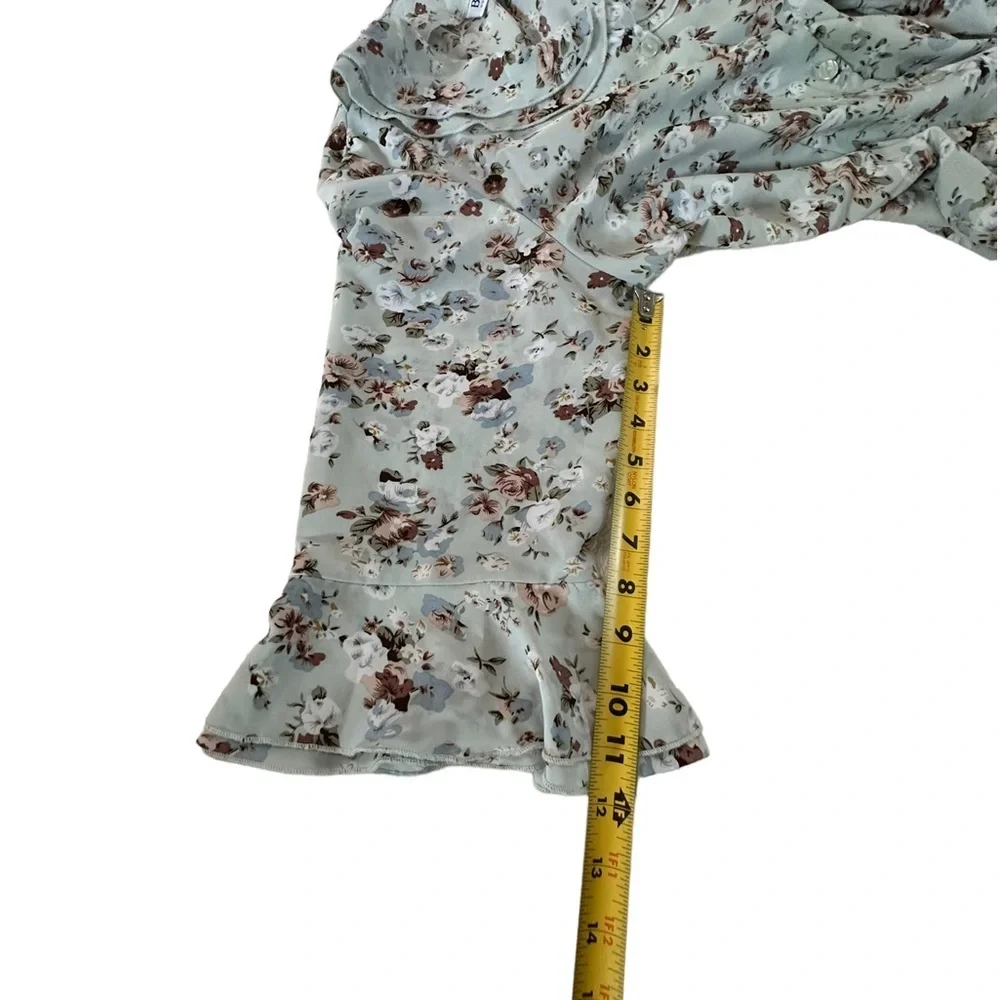 Blair Floral Button Down Bell Sleeve Blouse Size L/XL